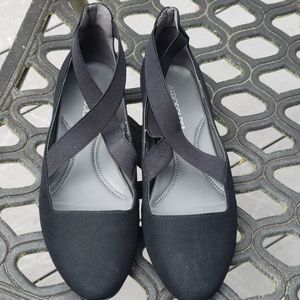 Aerosoles ladies 7.5 M black dressy shoes